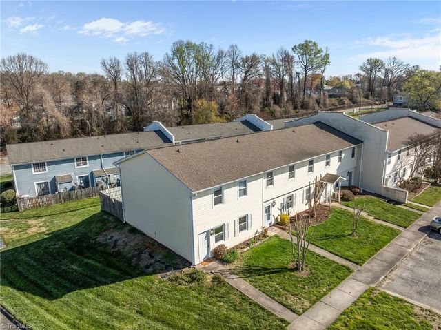 5723 Bramblegate Road, Greensboro, NC 27409