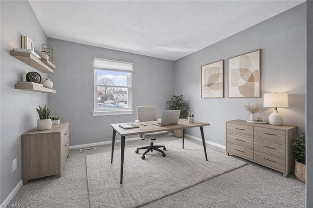 5723 Bramblegate Road, Greensboro, NC 27409