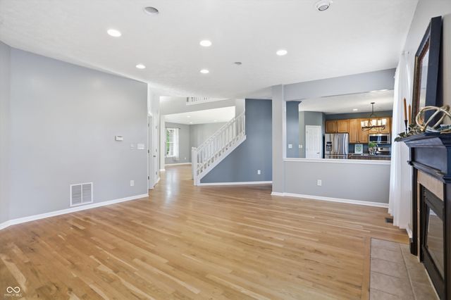 4499 Diamond Ridge, Greenwood, IN 46143