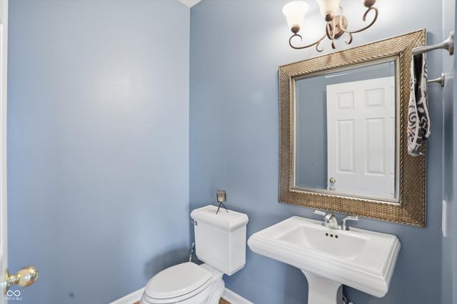 4499 Diamond Ridge, Greenwood, IN 46143