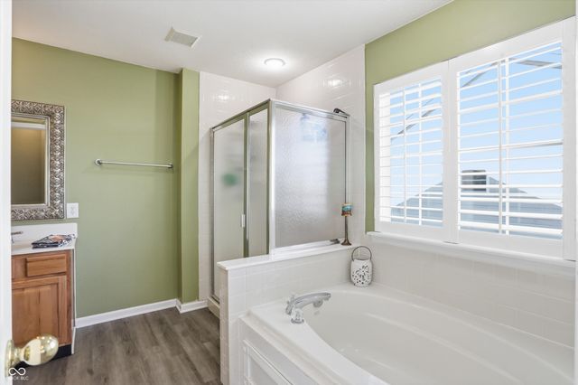 4499 Diamond Ridge, Greenwood, IN 46143