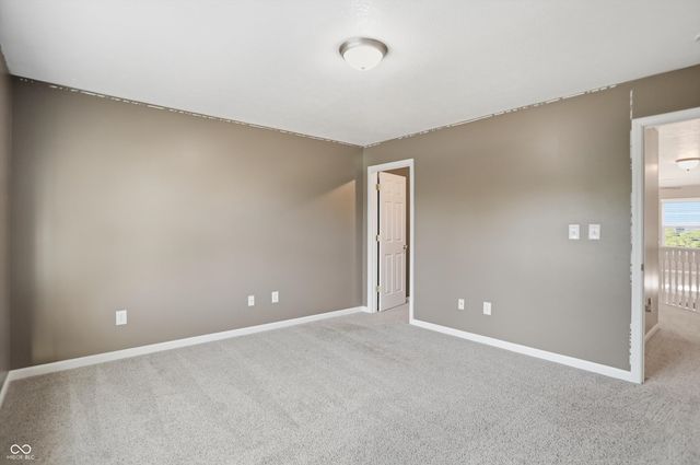 4499 Diamond Ridge, Greenwood, IN 46143