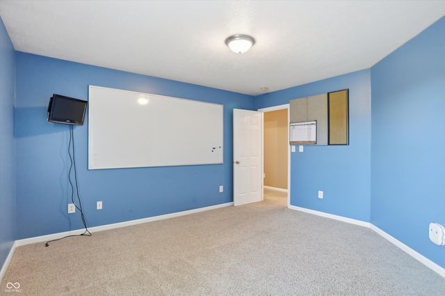 4499 Diamond Ridge, Greenwood, IN 46143