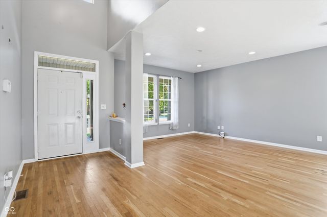 4499 Diamond Ridge, Greenwood, IN 46143