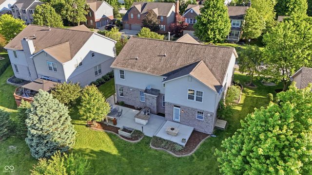 4499 Diamond Ridge, Greenwood, IN 46143