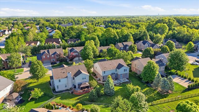 4499 Diamond Ridge, Greenwood, IN 46143