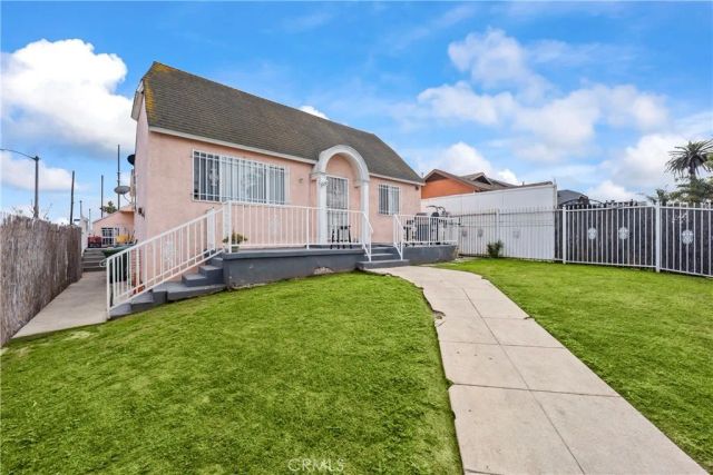 7705 S Vermont Avenue, Los Angeles, CA 90044