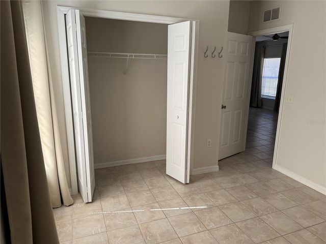 4802 19TH STREET, Zephyrhills, FL 33542