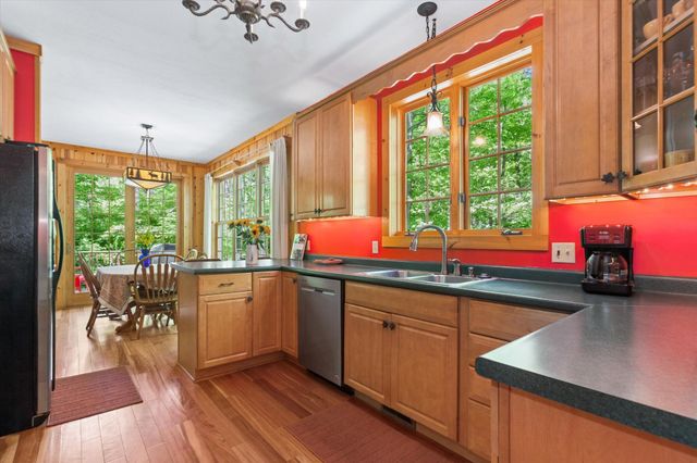 58 Lincoln Avenue, Casco Twp, MI 49090