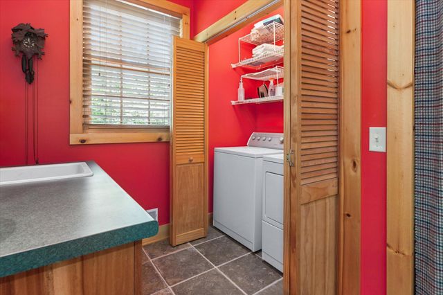 58 Lincoln Avenue, Casco Twp, MI 49090