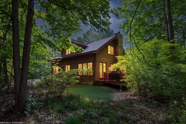 58 Lincoln Avenue, Casco Twp, MI 49090