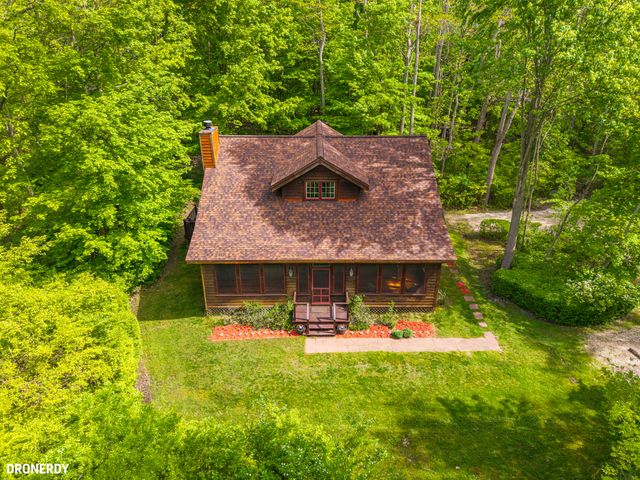 58 Lincoln Avenue, Casco Twp, MI 49090