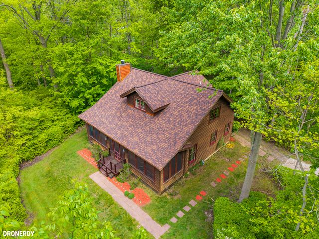 58 Lincoln Avenue, Casco Twp, MI 49090
