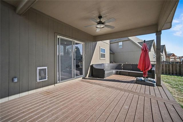 1058 SW Conch Way, Lee's Summit, MO 64064