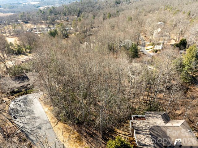 2310 Golf Club Court, Hendersonville, NC 28739