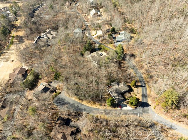 2310 Golf Club Court, Hendersonville, NC 28739