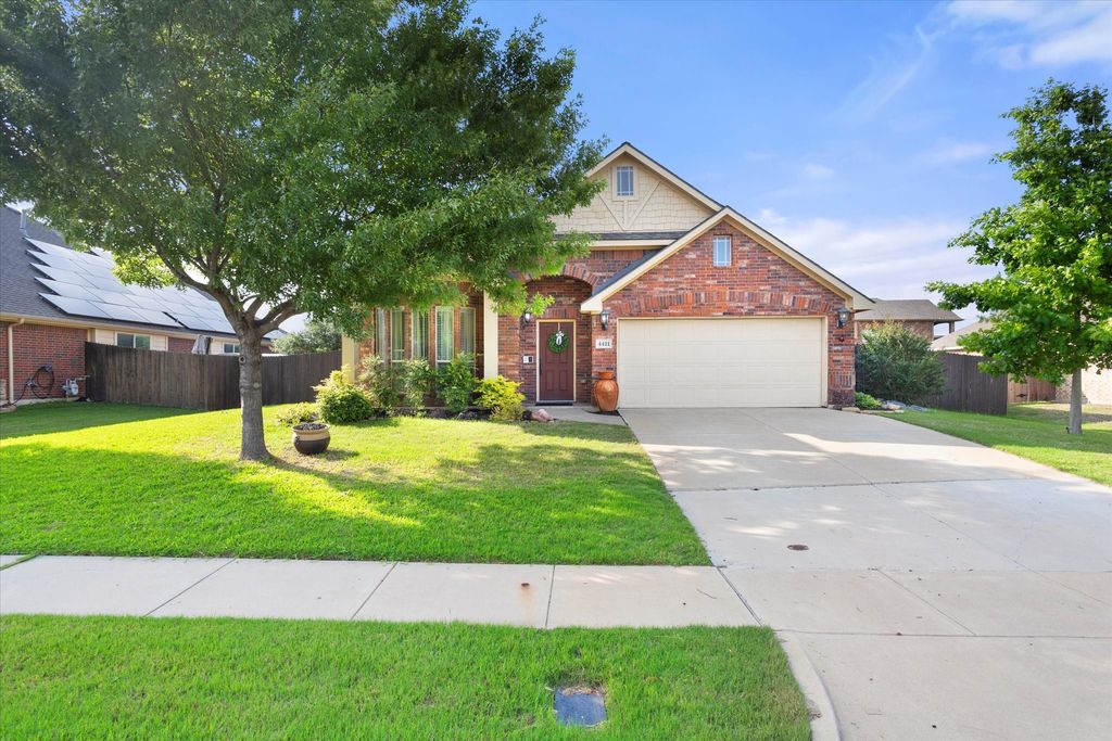 4411 Waterford Glen Drive, Mansfield, TX 76063