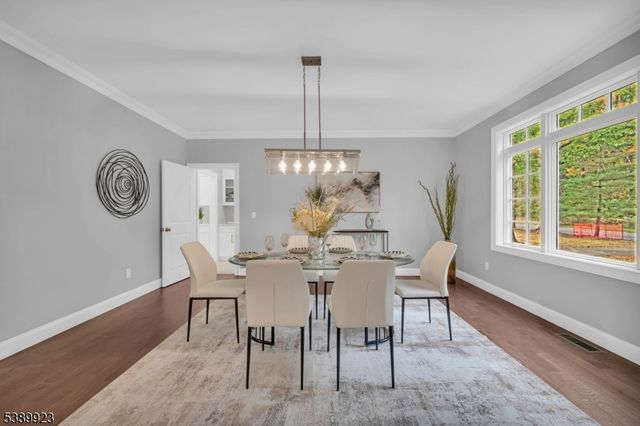 466 White Oak Ridge Rd, Millburn Twp., NJ 07078