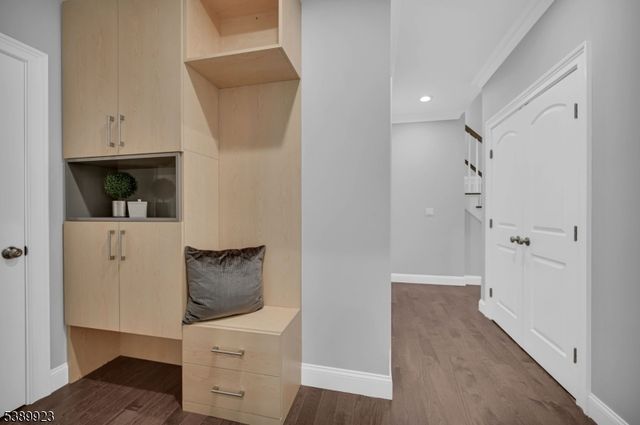 466 White Oak Ridge Rd, Millburn Twp., NJ 07078