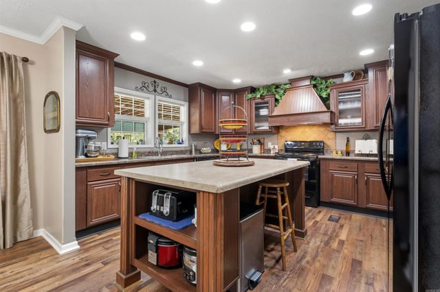 270 Tortoise Bay Road, Greers Ferry, AR 72067