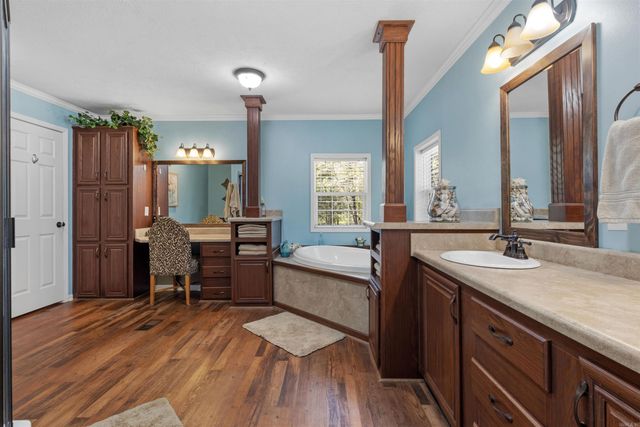 270 Tortoise Bay Road, Greers Ferry, AR 72067