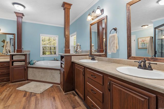 270 Tortoise Bay Road, Greers Ferry, AR 72067