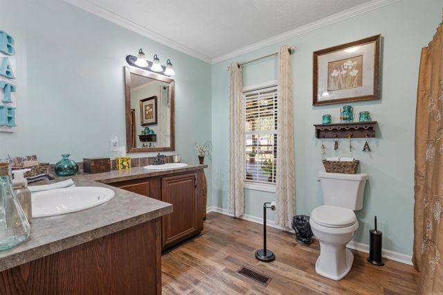 270 Tortoise Bay Road, Greers Ferry, AR 72067