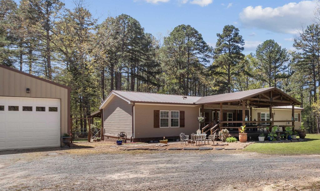 270 Tortoise Bay Road, Greers Ferry, AR 72067
