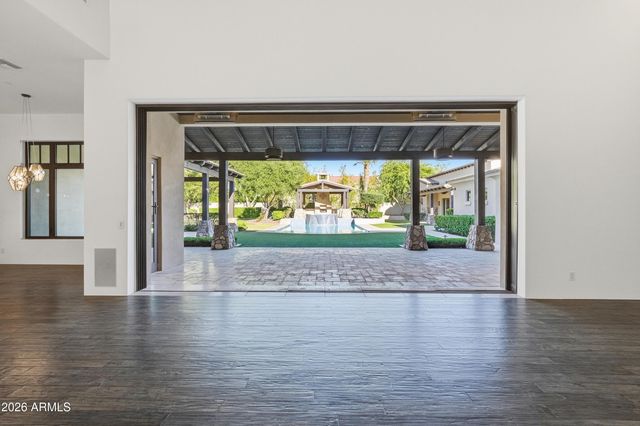 23863 N 73RD Lane, Peoria, AZ 85383