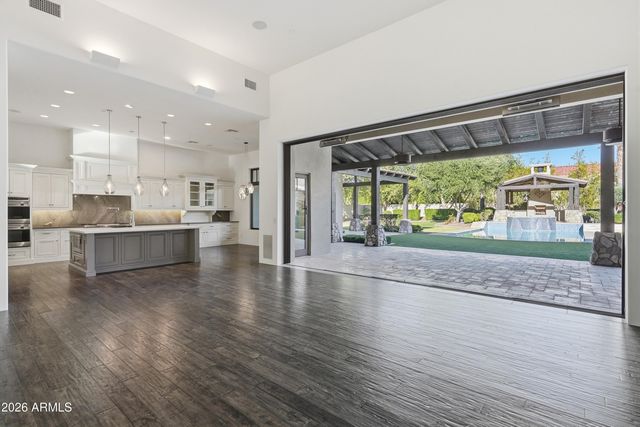 23863 N 73RD Lane, Peoria, AZ 85383