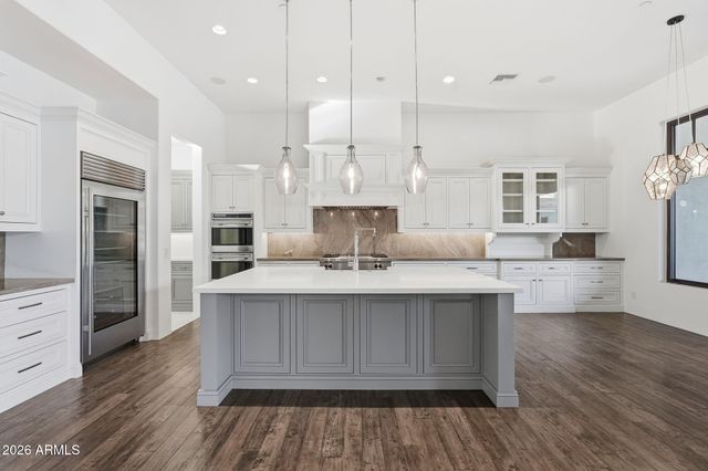 23863 N 73RD Lane, Peoria, AZ 85383