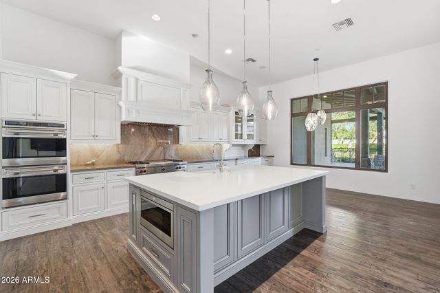 23863 N 73RD Lane, Peoria, AZ 85383