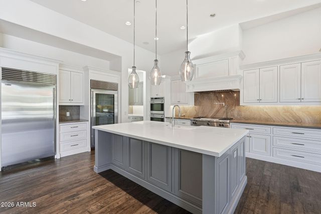 23863 N 73RD Lane, Peoria, AZ 85383