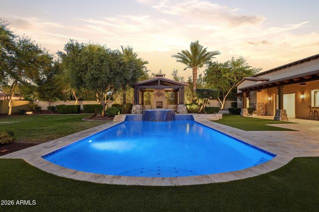 23863 N 73RD Lane, Peoria, AZ 85383