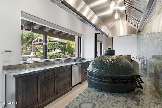 23863 N 73RD Lane, Peoria, AZ 85383