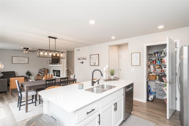 2914 Osprey Street, Norwalk, IA 50211