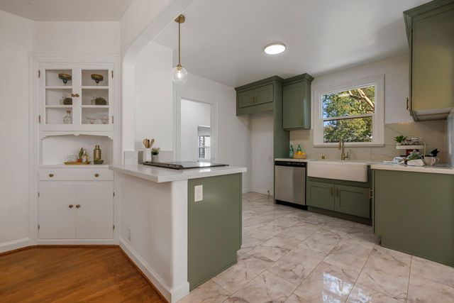 1856 N Edison St, Stockton, CA 95204