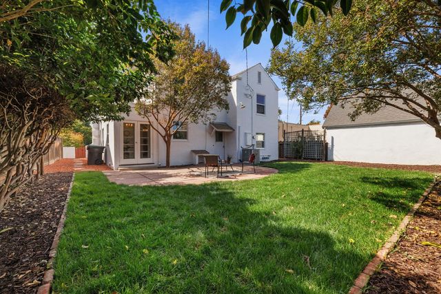 1856 N Edison St, Stockton, CA 95204