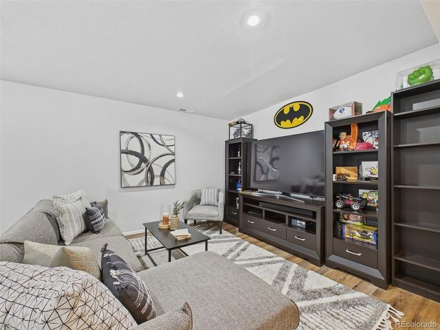 6563 S Taft Way, Littleton, CO 80127