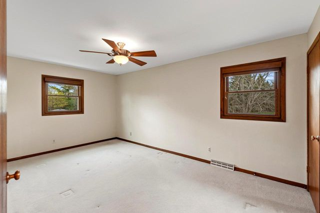 W153N9830 Neptune DRIVE, Germantown, WI 53022
