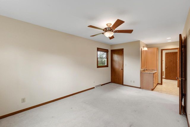 W153N9830 Neptune DRIVE, Germantown, WI 53022