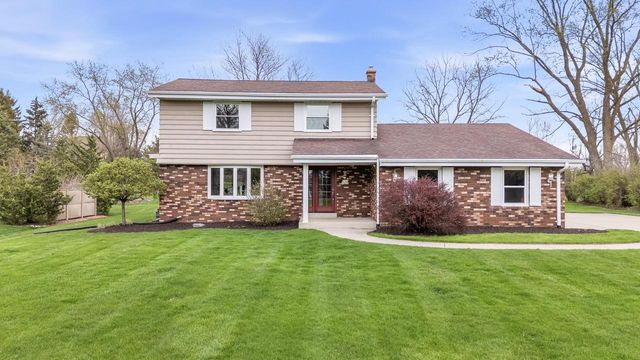 W153N9830 Neptune DRIVE, Germantown, WI 53022