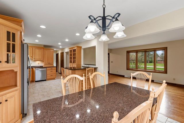 W153N9830 Neptune DRIVE, Germantown, WI 53022