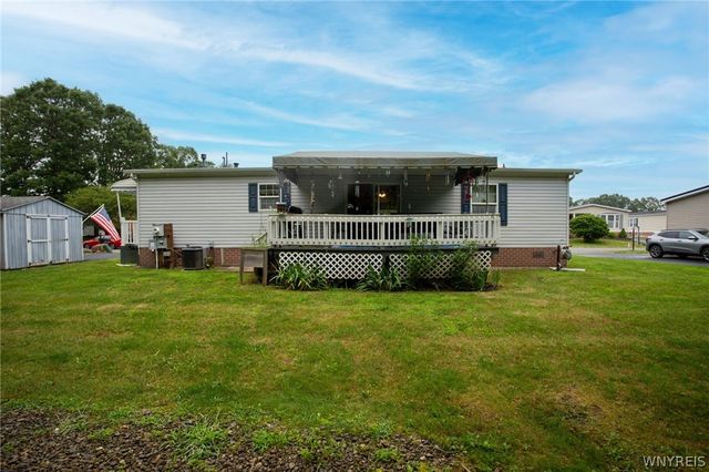 9791 Limehouse Drive, Clarence, NY 14031