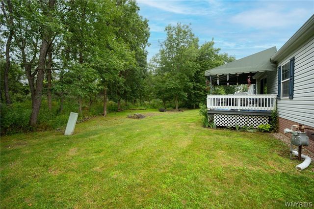 9791 Limehouse Drive, Clarence, NY 14031