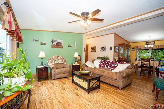 9791 Limehouse Drive, Clarence, NY 14031
