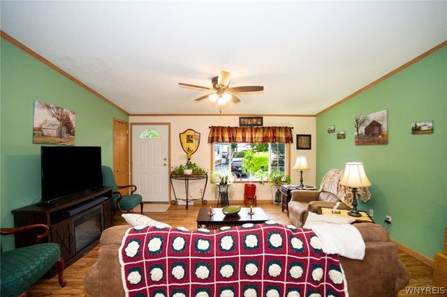 9791 Limehouse Drive, Clarence, NY 14031