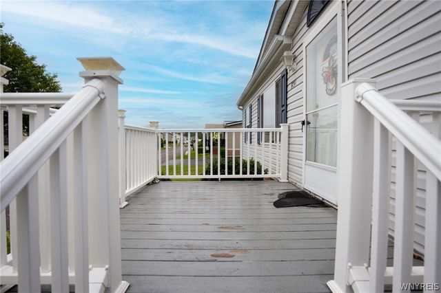 9791 Limehouse Drive, Clarence, NY 14031