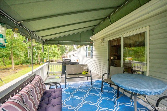 9791 Limehouse Drive, Clarence, NY 14031