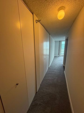 200 N Dearborn Street 2801, Chicago, IL 60601